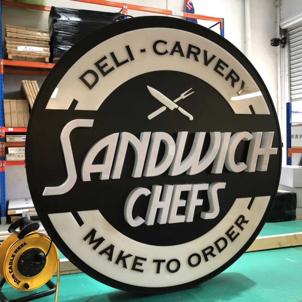 Знак лезвия с 3D -буквой поверхностью