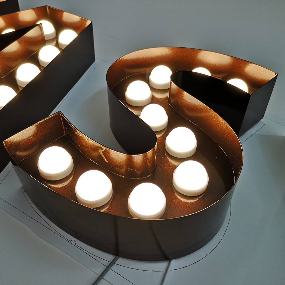 Cartas de marquesina de bombillas LED