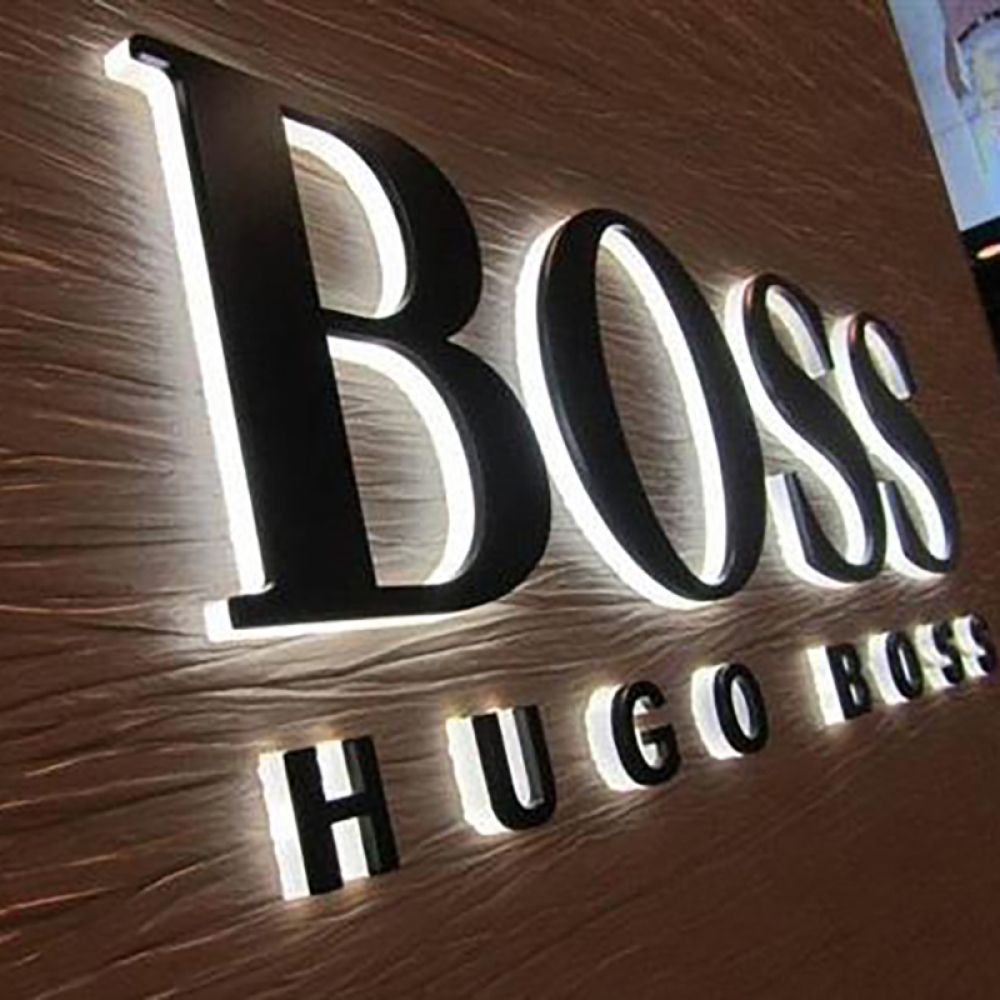 Hugo Boss Acryl -bord met achtergrondverlichting