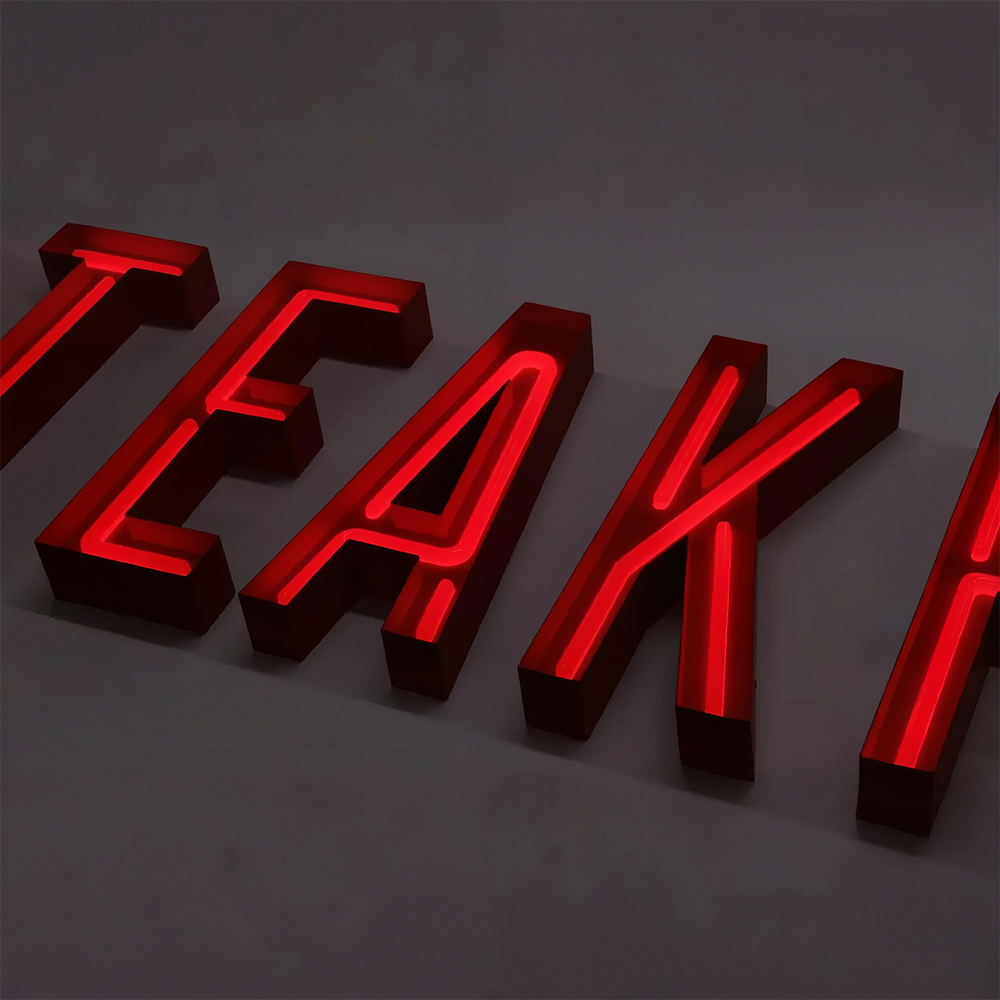 Lettere a LED in finto led in stile neon