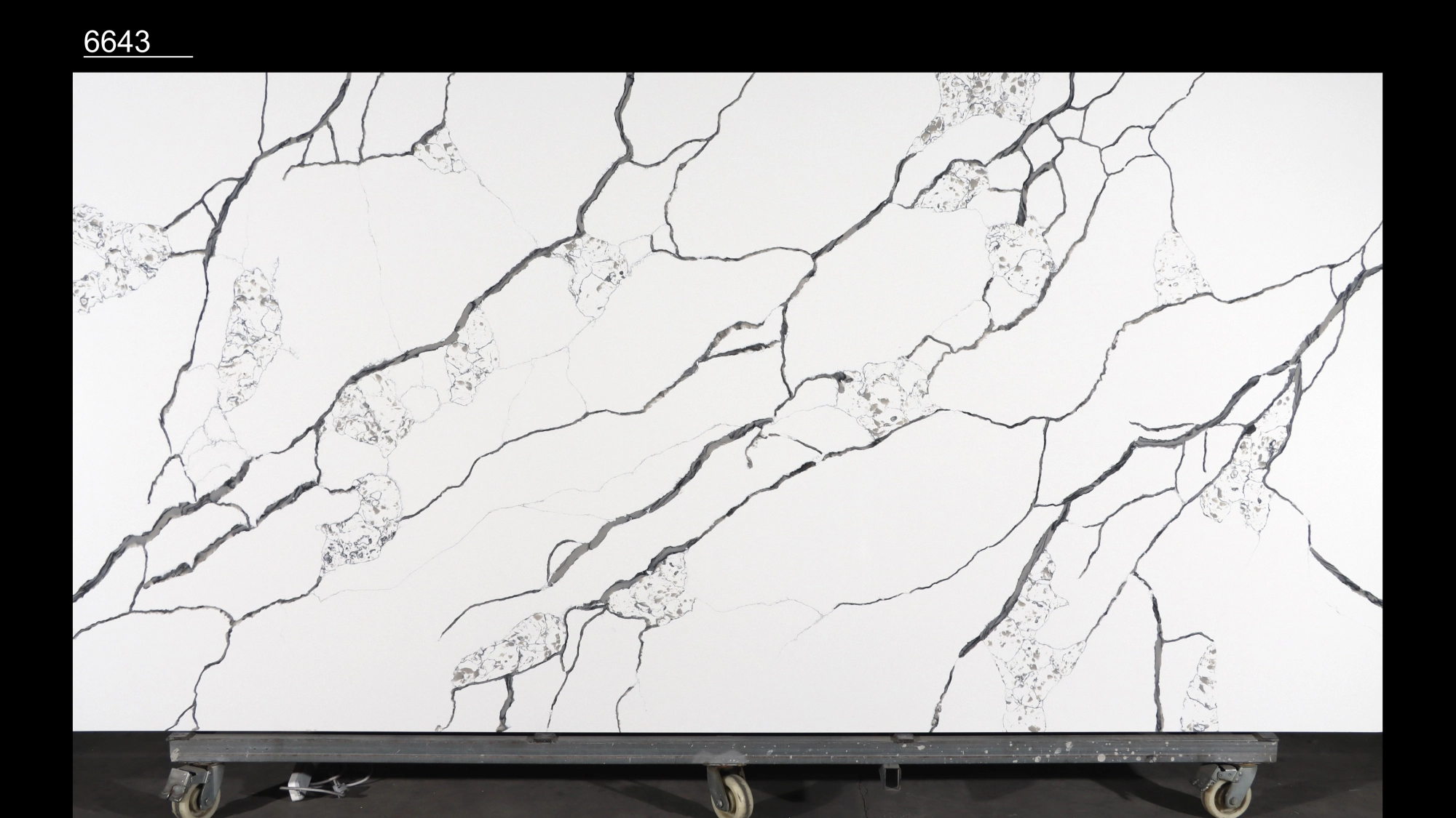 Calacatta Quartz Slab GSQ 6643 for Kitchen Countertops & Vanity Tops