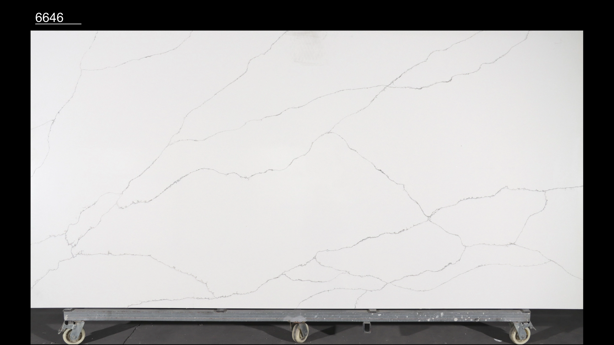 Calacatta Quartz Slab GSQ 6646 for Kitchen Countertops & Vanity Tops