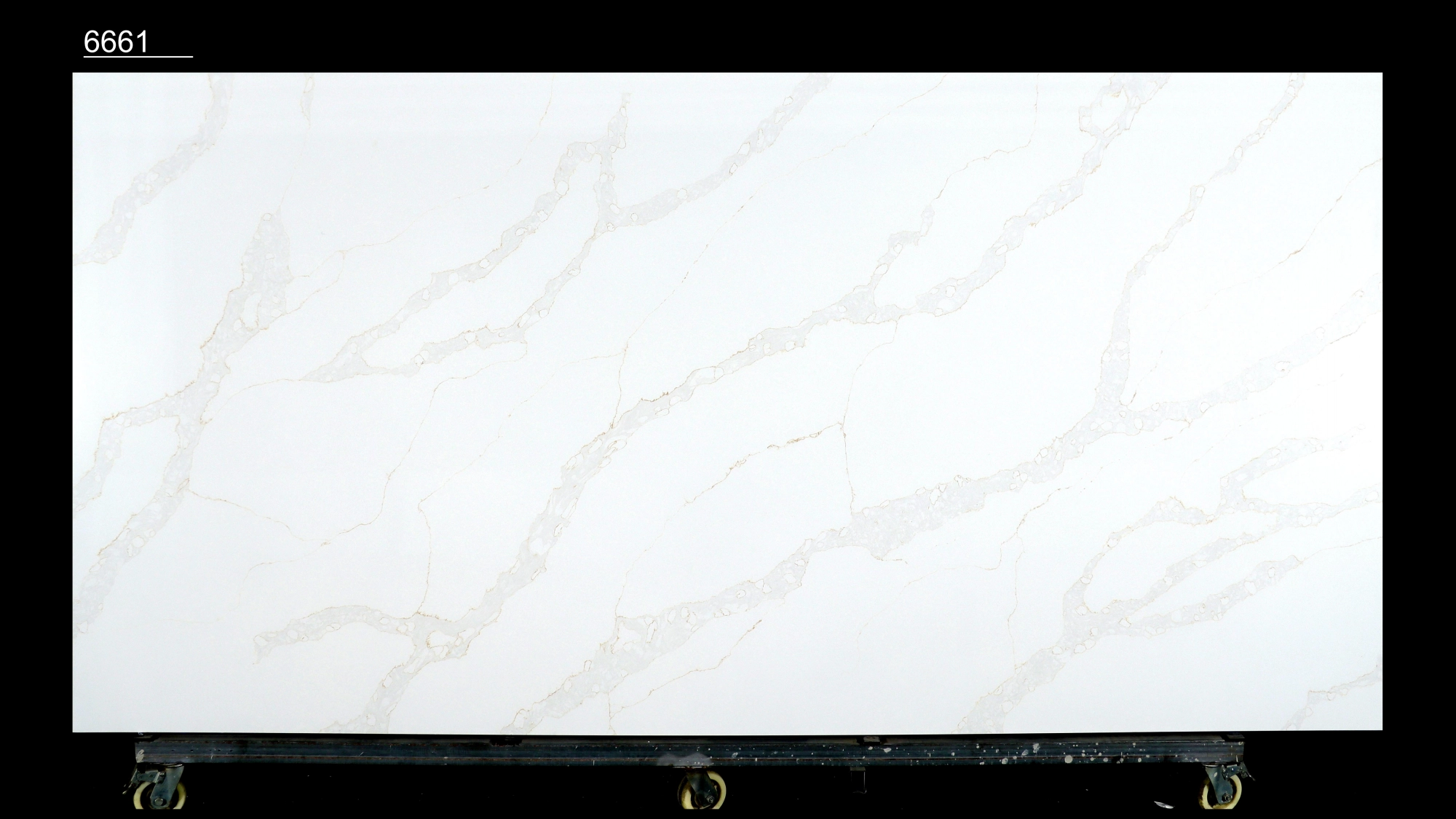 Calacatta Quartz Slab GSQ 6661 for Kitchen Countertops & Vanity Tops