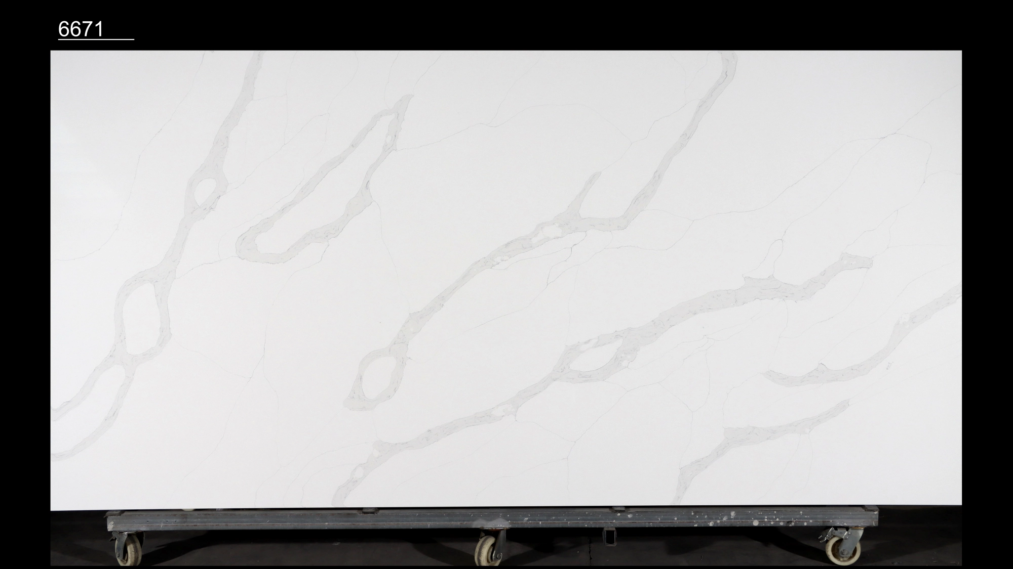 Calacatta Quartz Slab GSQ 6671 for Kitchen Countertops & Vanity Tops