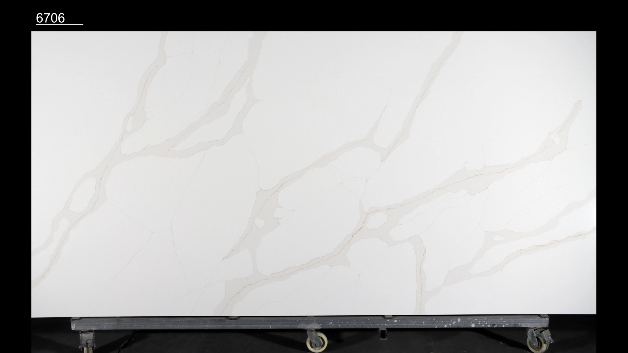 Calacatta Quartz Slab GSQ 6706 for Kitchen Countertops & Vanity Tops