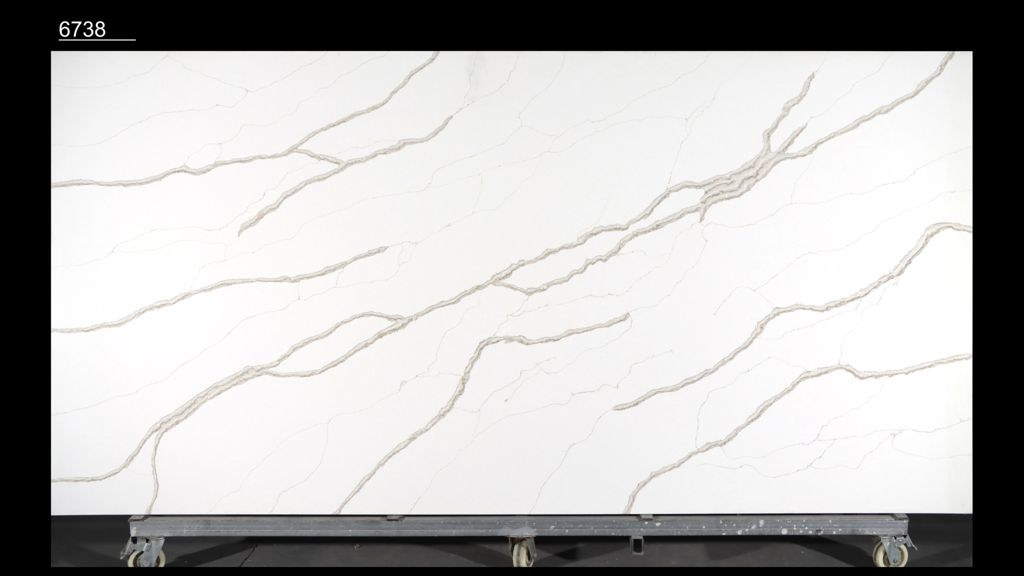 Calacatta Quartz Slab GSQ 6738 for Kitchen Countertops & Vanity Tops