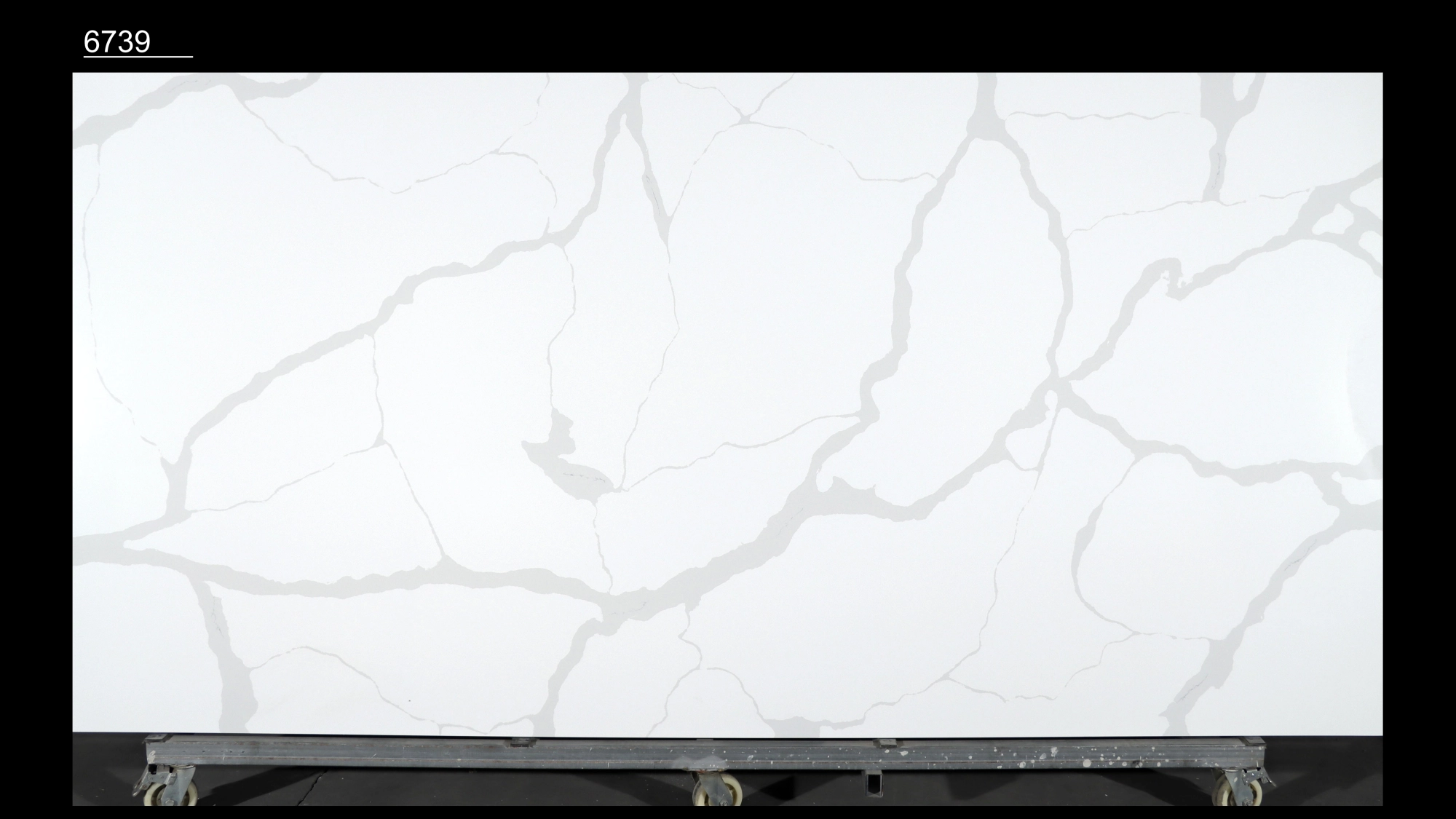 Calacatta Quartz Slab GSQ 6739 for Kitchen Countertops & Vanity Tops