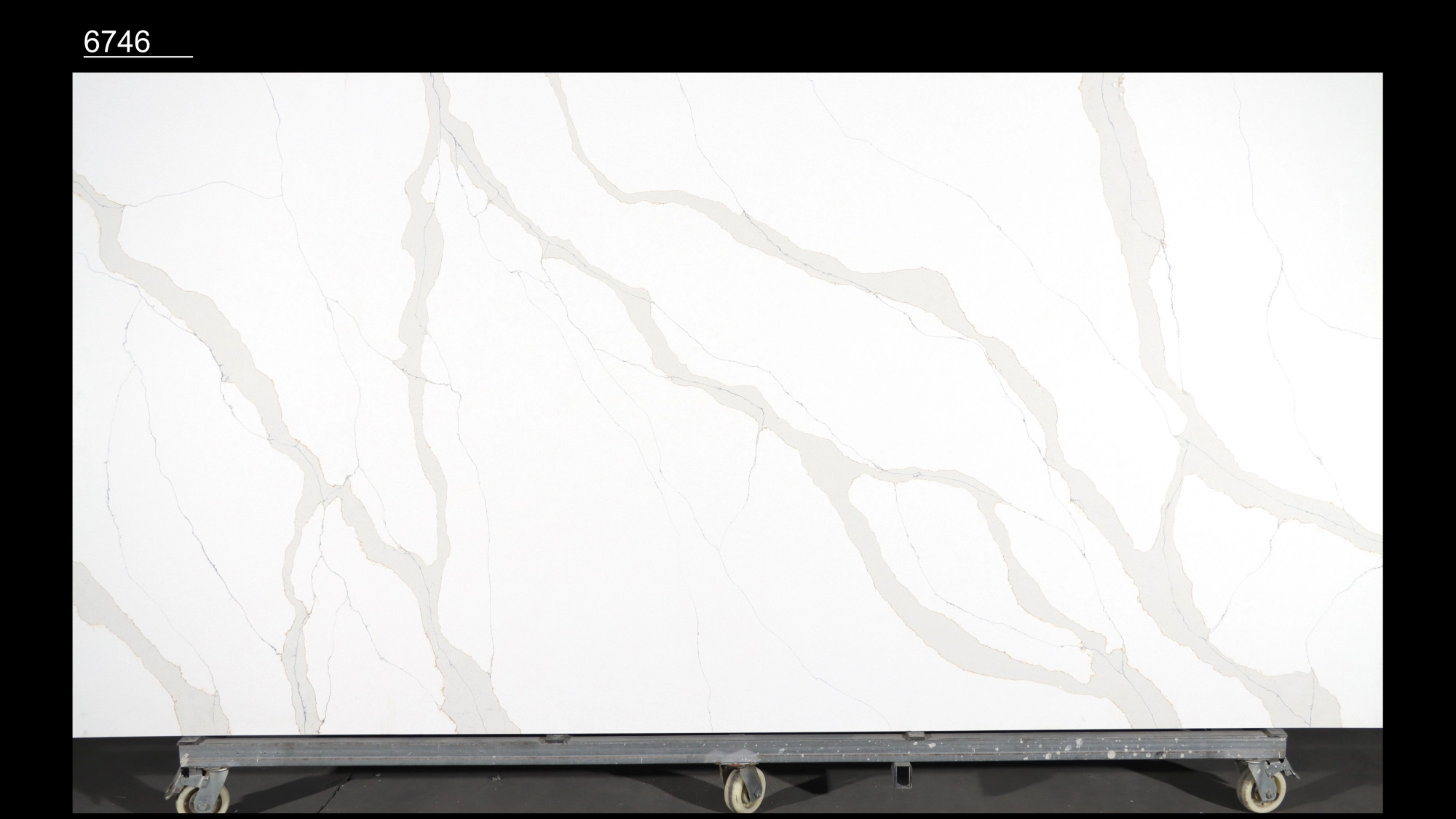 Calacatta Quartz Slab GSQ 6746 for Kitchen Countertops & Vanity Tops