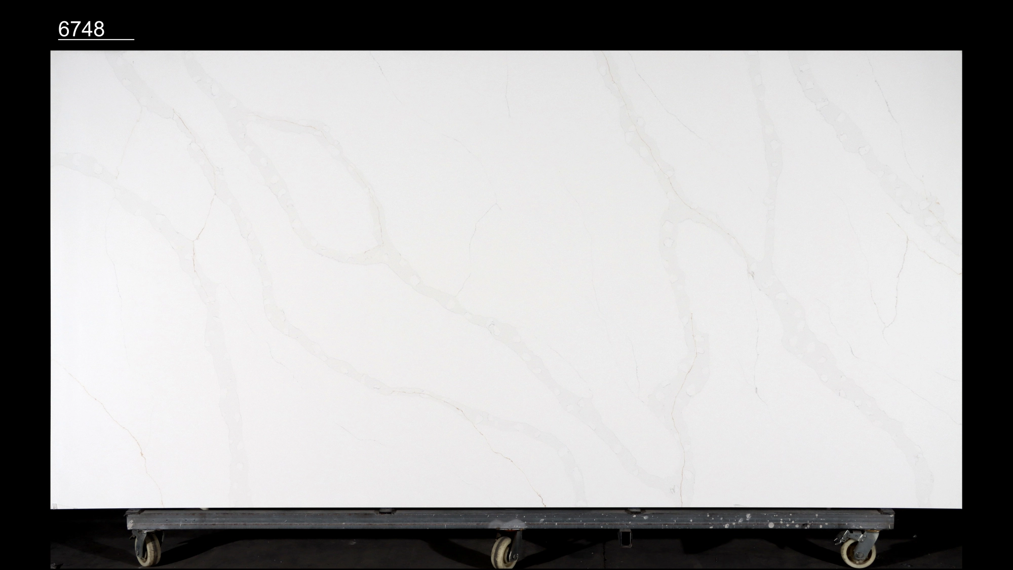 Calacatta Quartz Slab GSQ 6748 for Kitchen Countertops & Vanity Tops