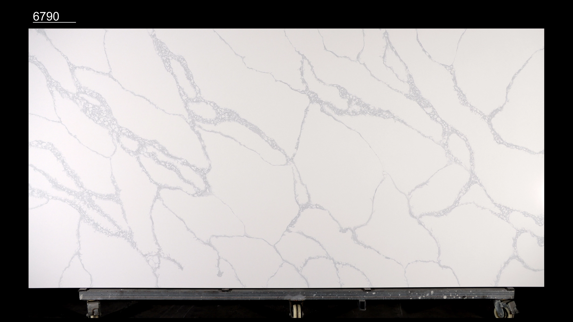 Calacatta Quartz Slab GSQ 6790 for Kitchen Countertops & Vanity Tops