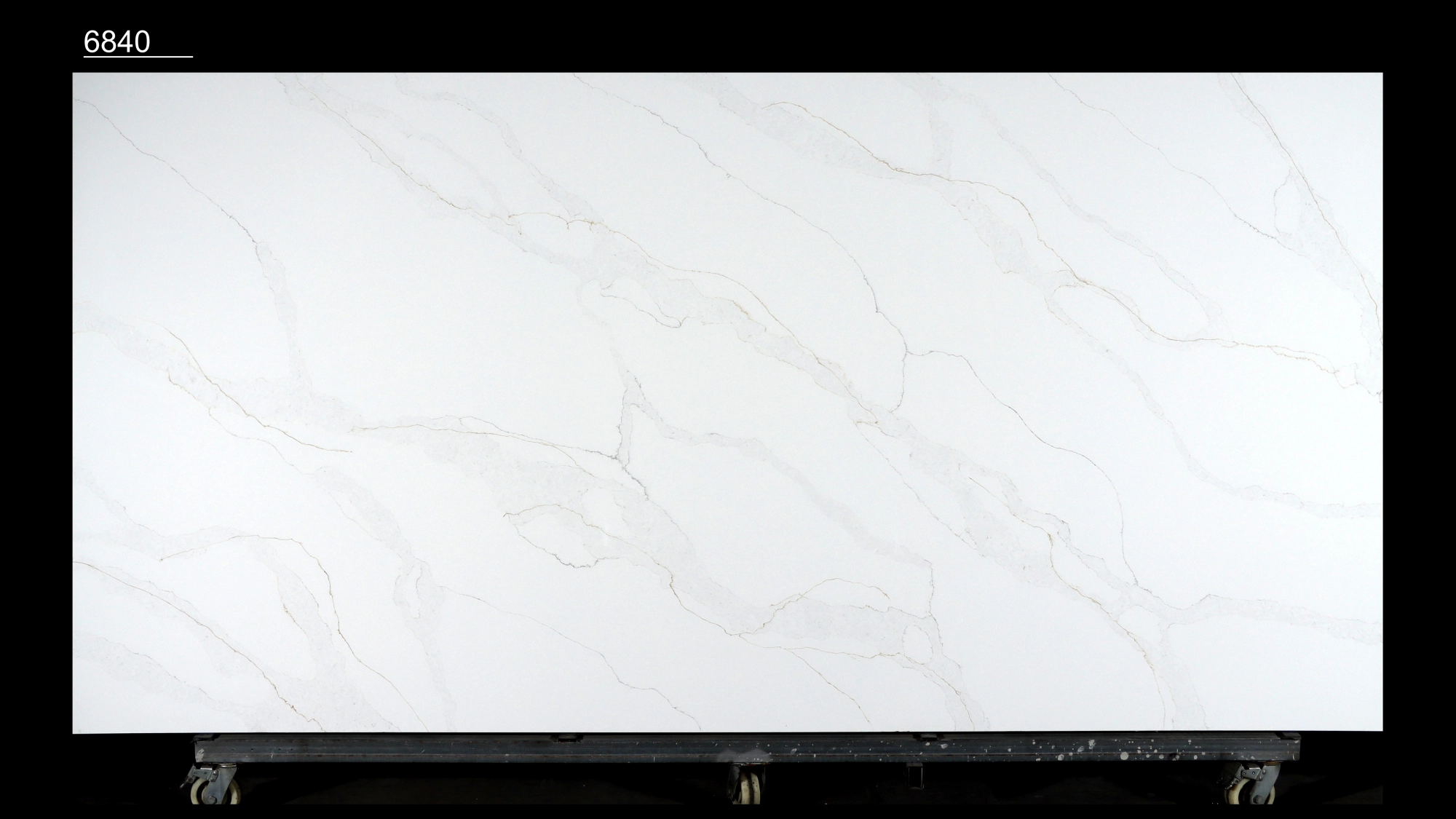 Calacatta Quartz Slab GSQ 6840 for Kitchen Countertops & Vanity Tops