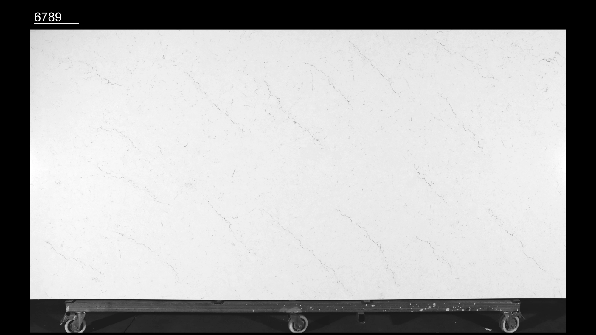 Calacatta Quartz Slab GSQ 6789 for Kitchen Countertops & Vanity Tops