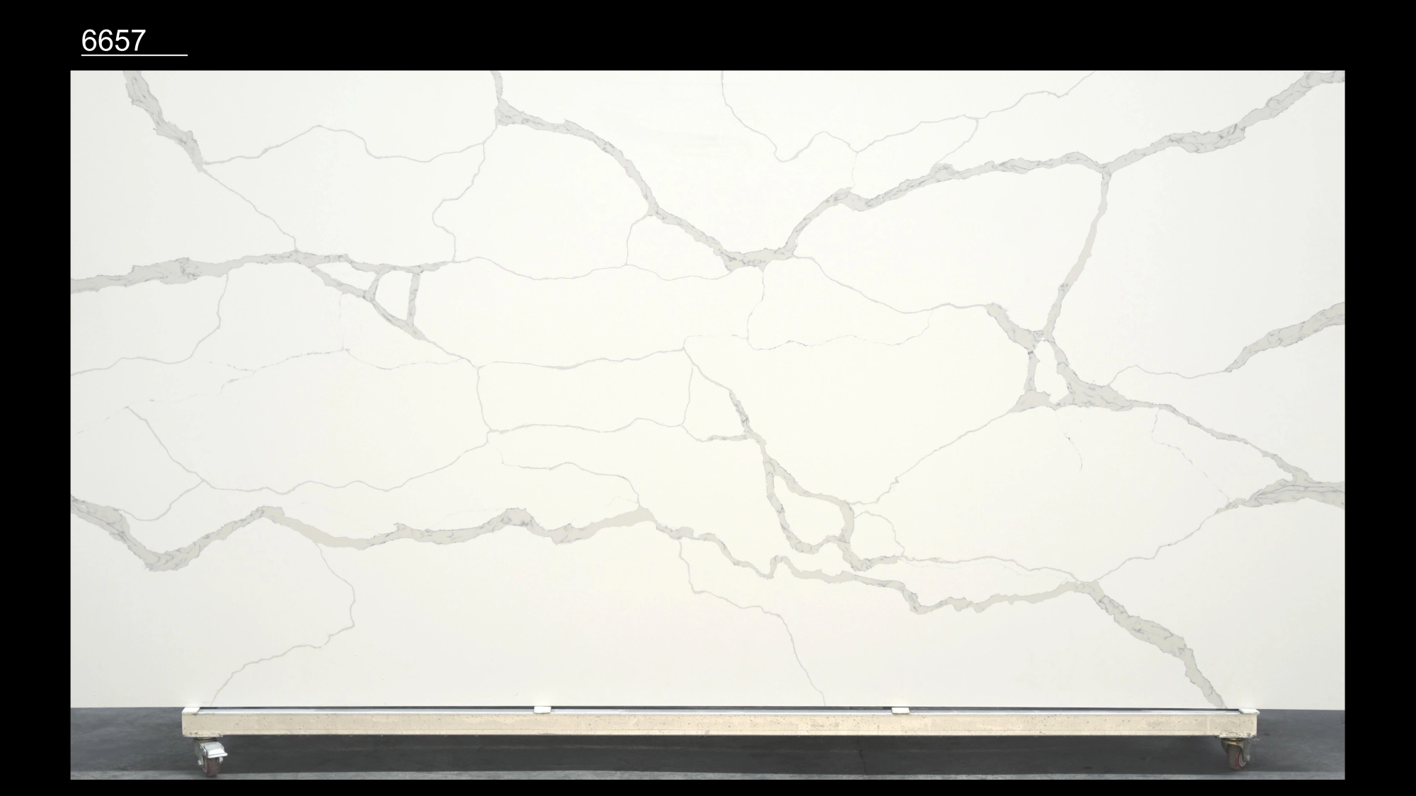 Calacatta Quartz Slab GSQ 6657 for Kitchen Countertops & Vanity Tops