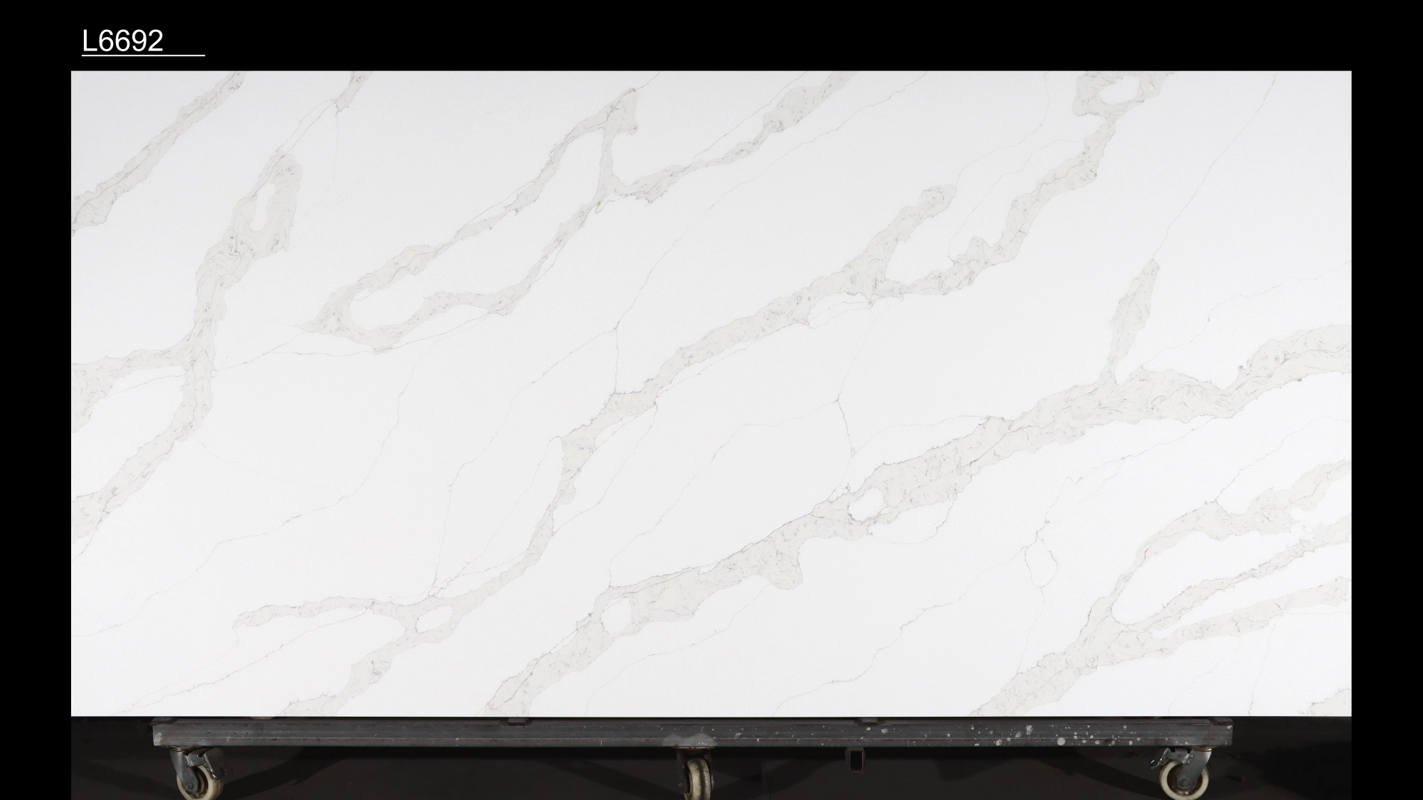 Calacatta Quartz Slab GSQ 6692 for Kitchen Countertops & Vanity Tops