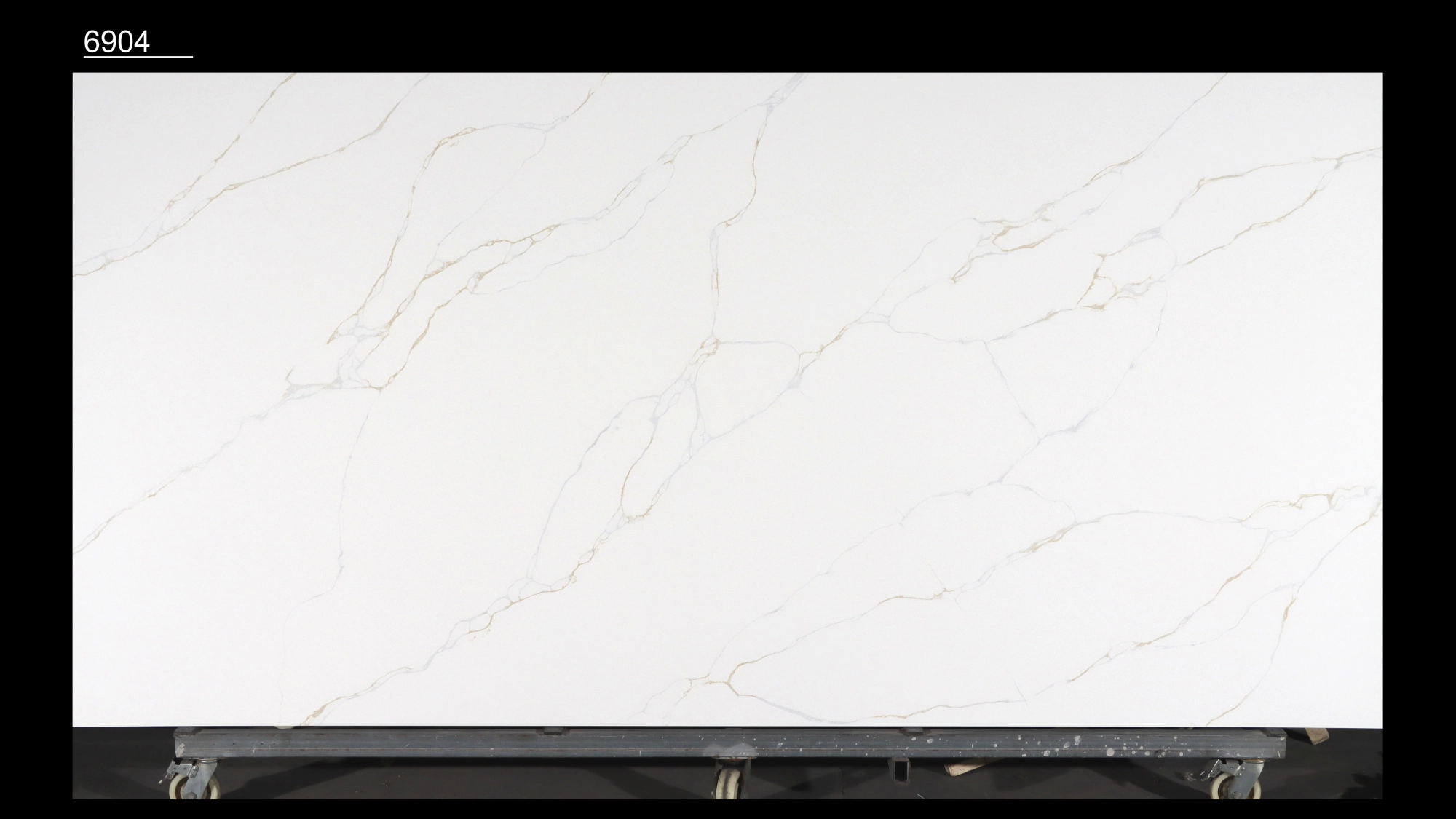 Calacatta Quartz Slab GSQ 6904 for Kitchen Countertops & Vanity Tops