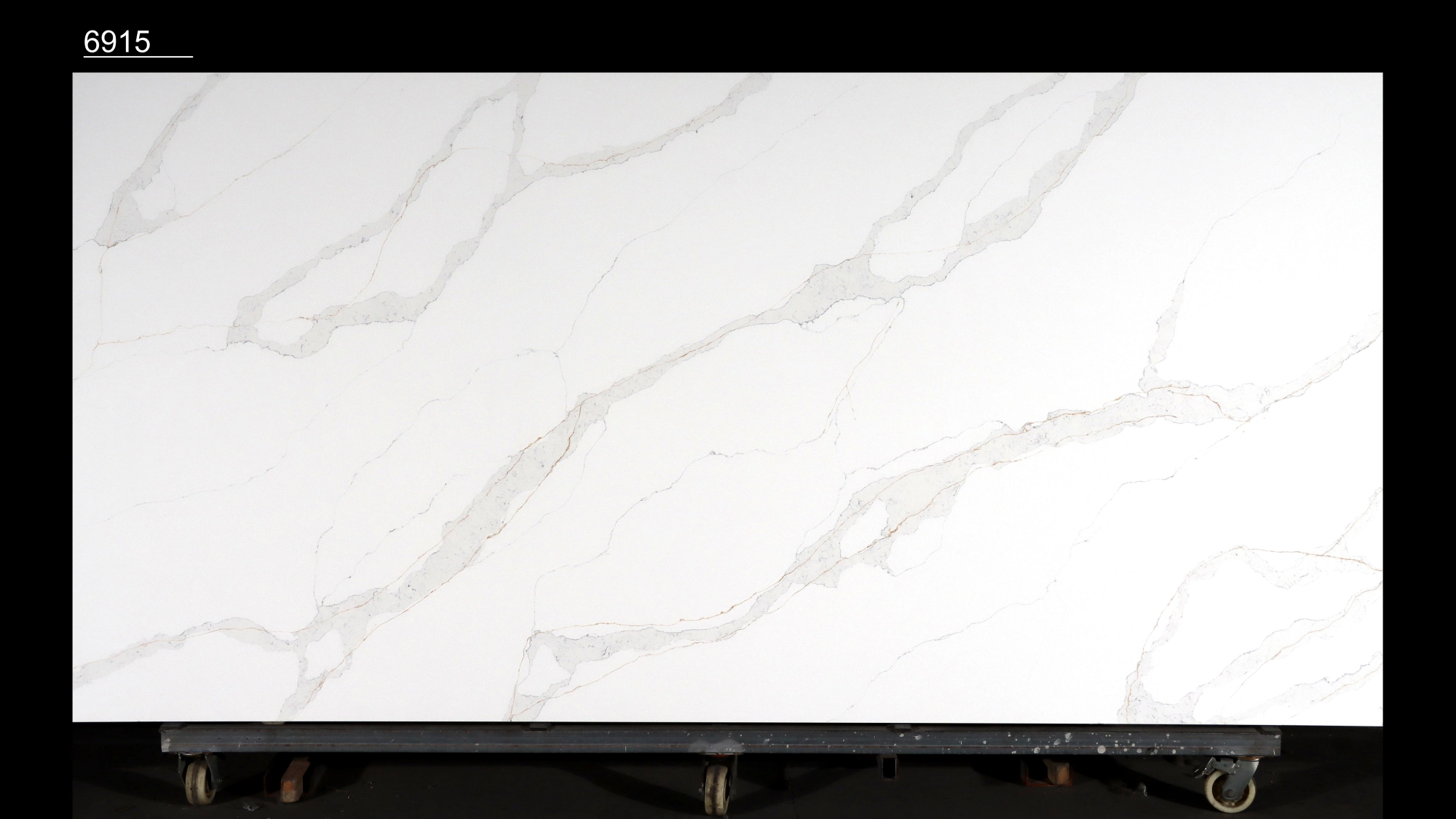 Calacatta Quartz Slab GSQ 6915 for Kitchen Countertops & Vanity Tops