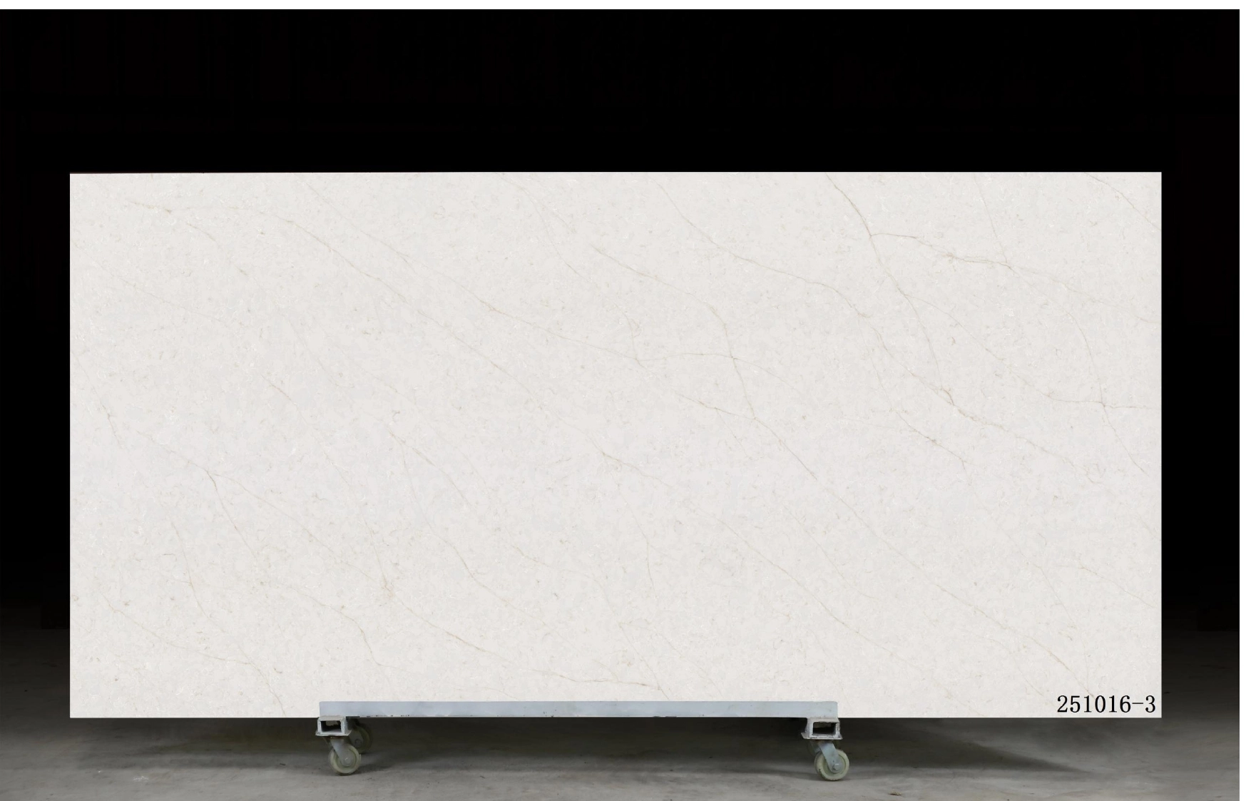 Calacatta Quartz Slab GSX 251016-3 for Kitchen Countertops & Vanity Tops