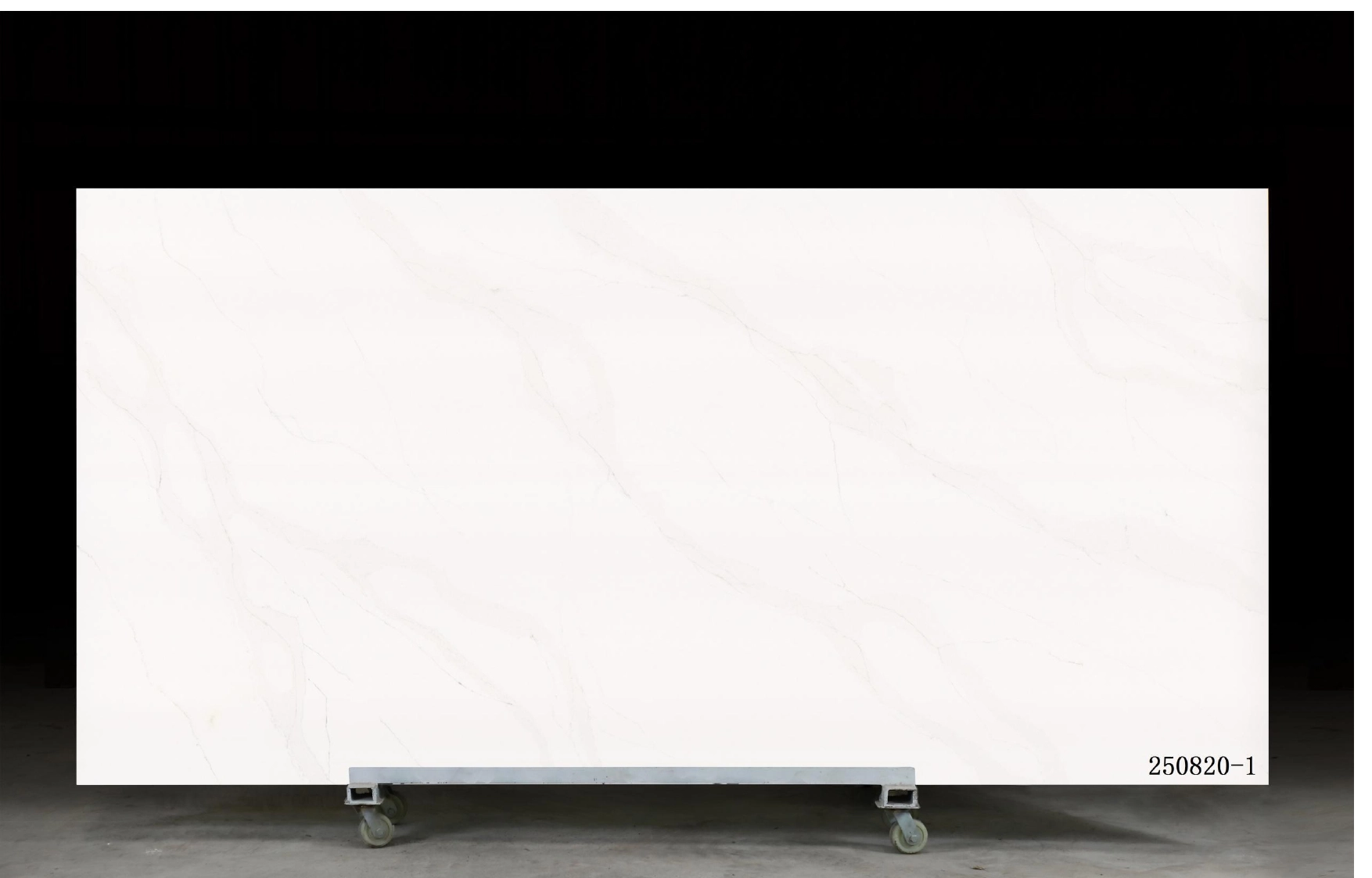 Calacatta Quartz Slab GSX 250820-1 for Kitchen Countertops & Vanity Tops