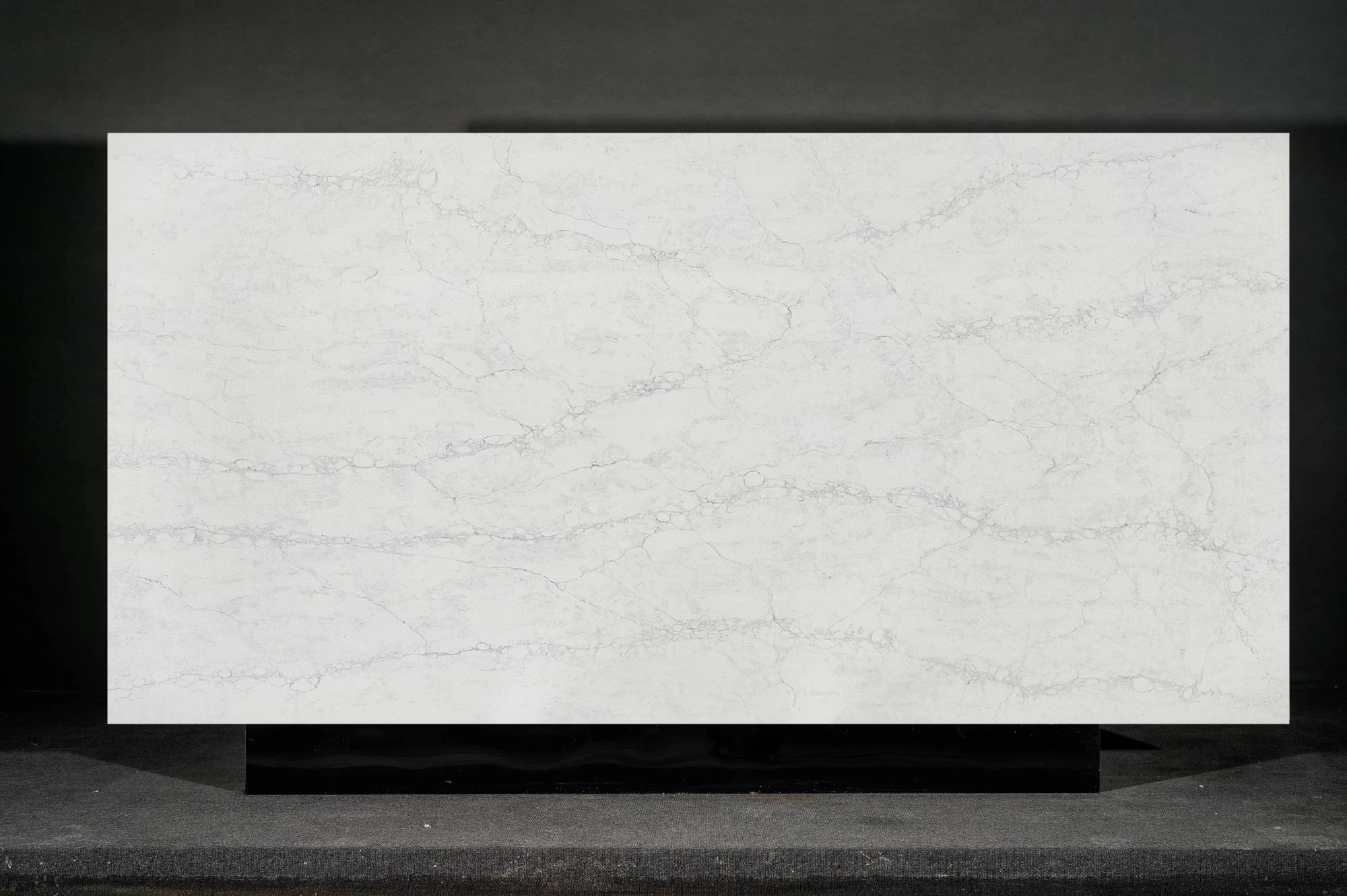 Calacatta Quartz Slab GSX FT2 for Kitchen Countertops & Vanity Tops