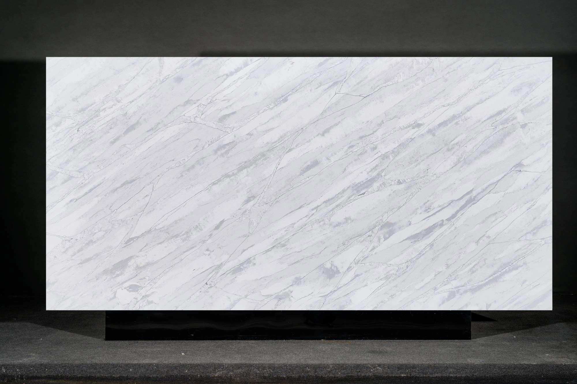 Calacatta Quartz Slab GSX FT7 for Kitchen Countertops & Vanity Tops