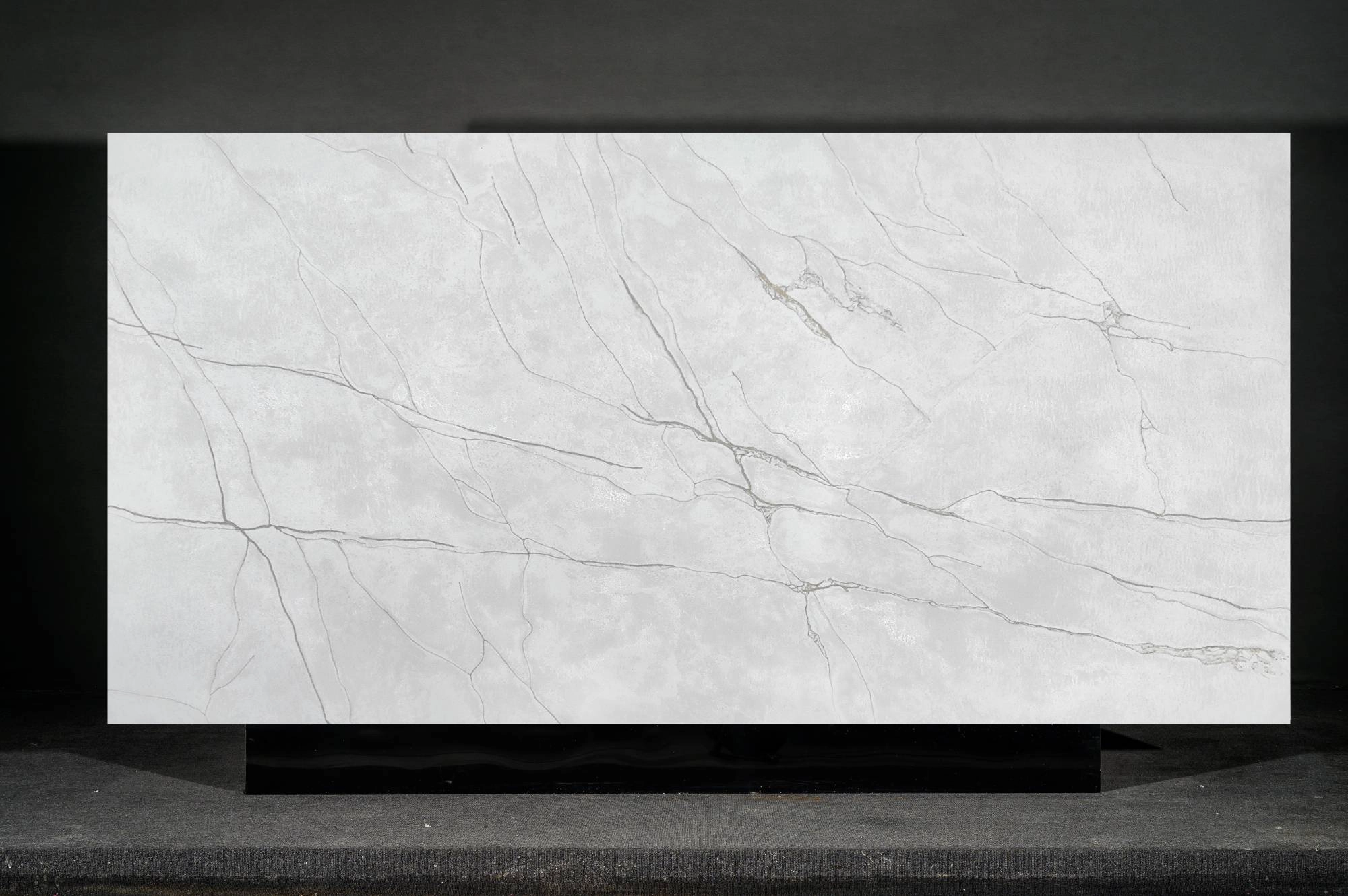 Calacatta Quartz Slab GSX FT17 for Kitchen Countertops & Vanity Tops