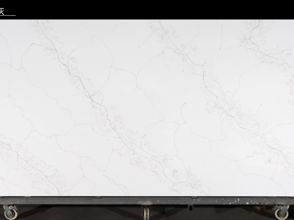 Dalle de quartz Calacatta GSQ 6673 pour plans de travail de cuisine et plans de toilette