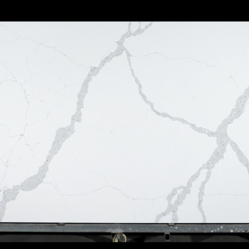 Dalle de quartz blanc Calacatta GSQ 6610 | Grand format pour plans de travail de cuisine et plans de toilette