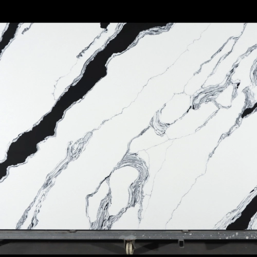 Dalle de quartz Calacatta GSQ 6648 pour plans de travail de cuisine et plans de toilette