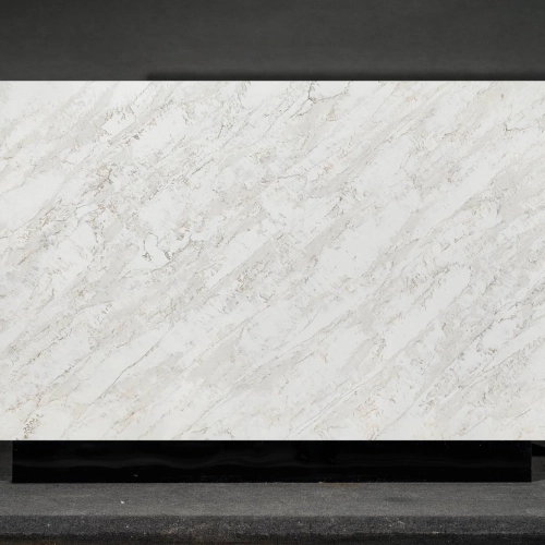 Calacatta Quartz Slab GSX FT3 for Kitchen Countertops & Vanity Tops