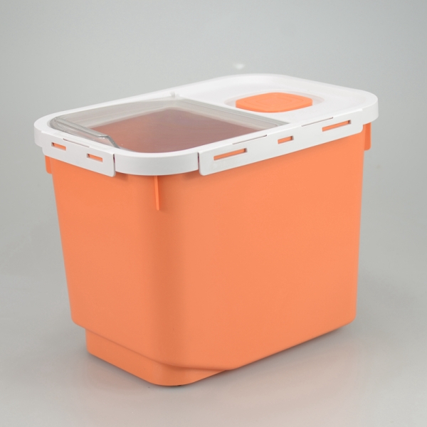 récipients en plastique pour conserver les aliments pour chiens