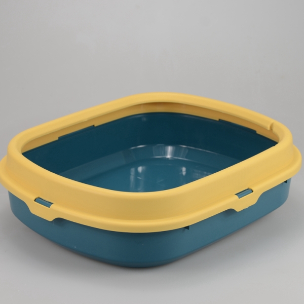 Cat Tray Plastic Cat Litter Box With Scooper
