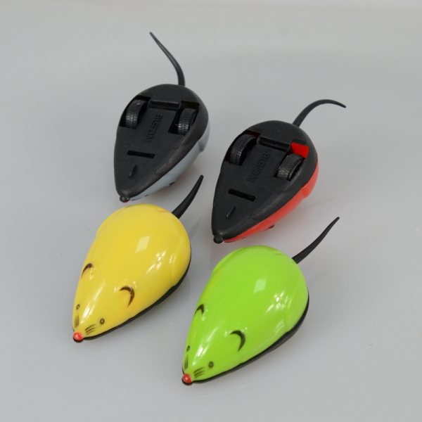 Hot selling pet toy plastic fuzzy cat toys