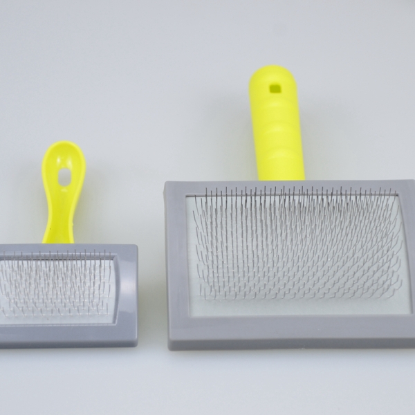 Wholesale Pet Hair Remover Brush Grooming Tools for Dogs Cleaning Comb