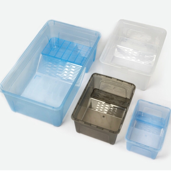 Small PP Plastic Turtle Habitat translucent Turtle Tank Turtle Aquarium with Platform for Reptiles and Amphibians